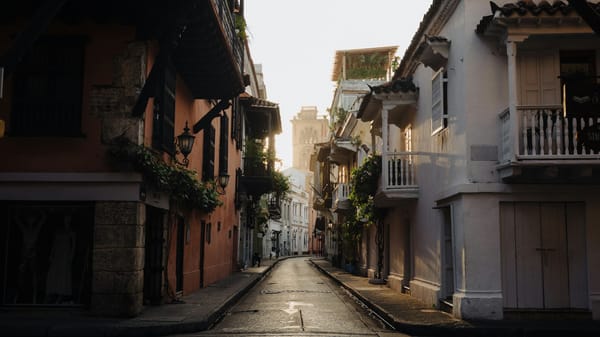 Cómo invertir desde Colombia (y LATAM) con menos de $100 USD